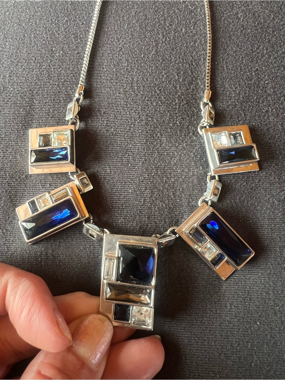 White House Black Market Silver Tone Geometric Statement Necklace, Pretty, NWOT